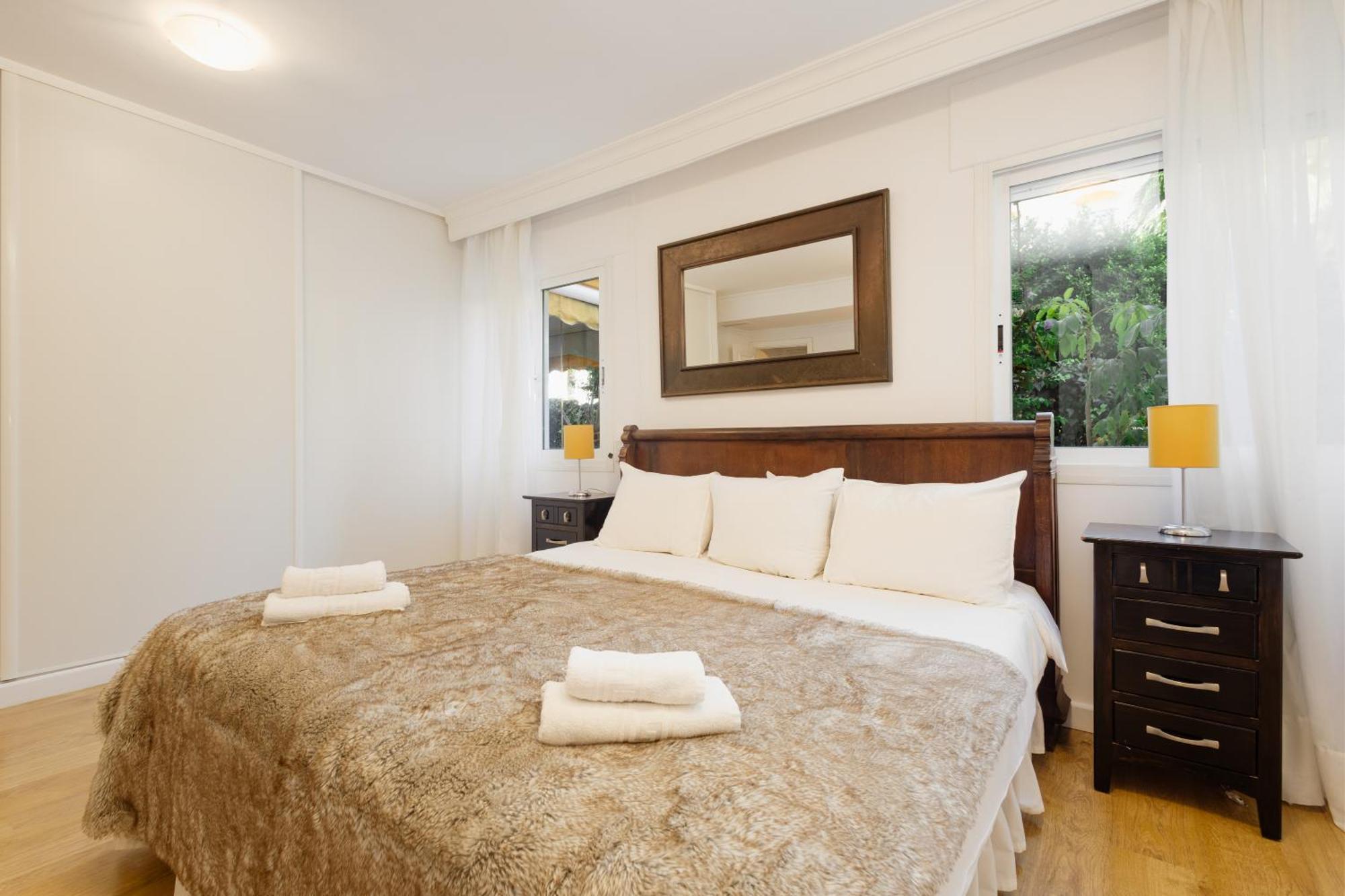 Ground Floor Holiday Apartment With Terrace And Pool In Puerto Banus, Μαρμπέλλα Εξωτερικό φωτογραφία