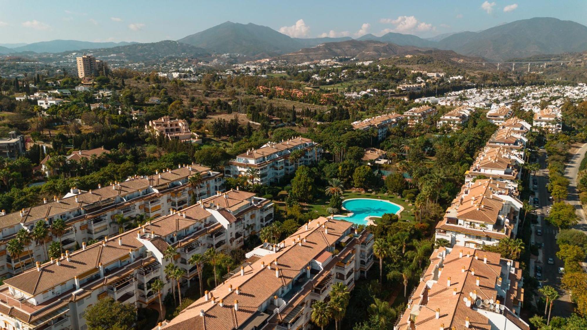 Ground Floor Holiday Apartment With Terrace And Pool In Puerto Banus, Μαρμπέλλα Εξωτερικό φωτογραφία